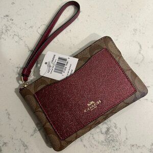 NWT Coach  Khaki Metallic Cherry Colorblock Wristlet F22713 NWT